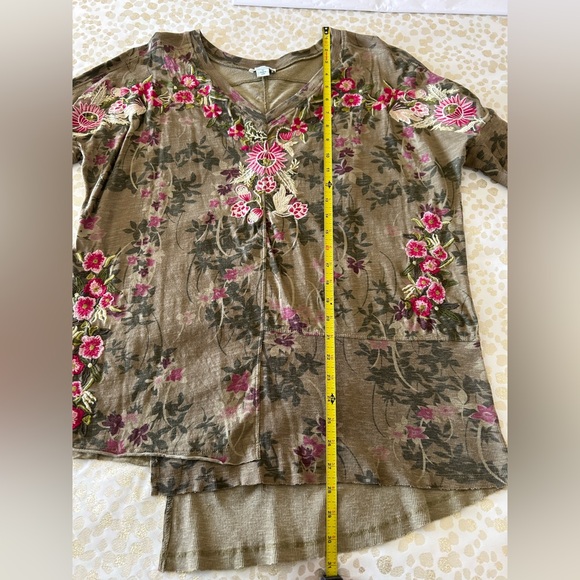 Sundance Olive Floral Embroidered Blouse - Picture 2 of 9